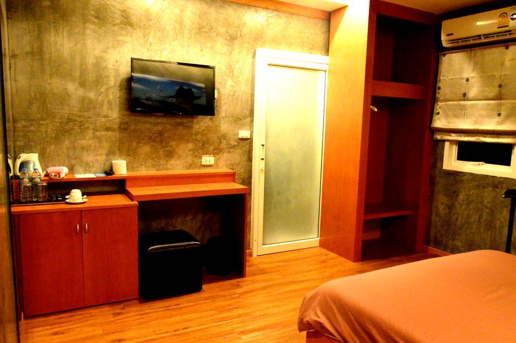 Chaphone Guesthouse Phuket Eksteriør bilde