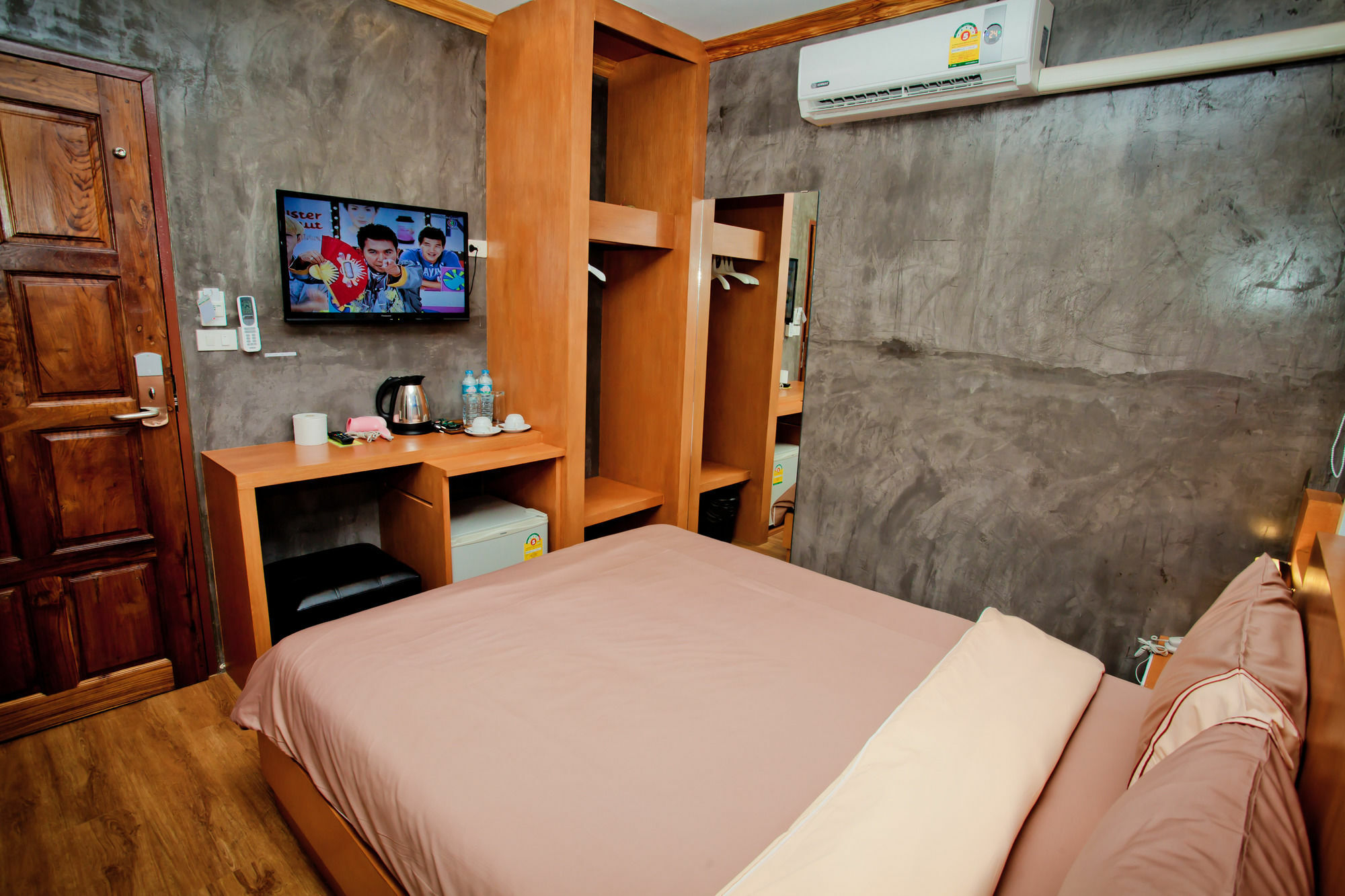 Chaphone Guesthouse Phuket Eksteriør bilde